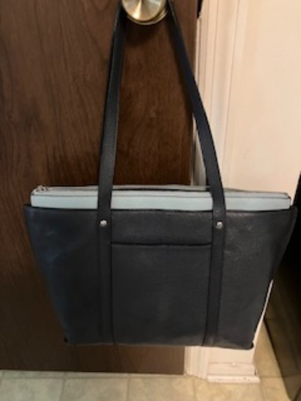 Coach  May Bag Style ...Large Tote Shoulder Bag... LIKE NEW